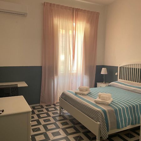 Donna Maria Hotel Sapri Buitenkant foto