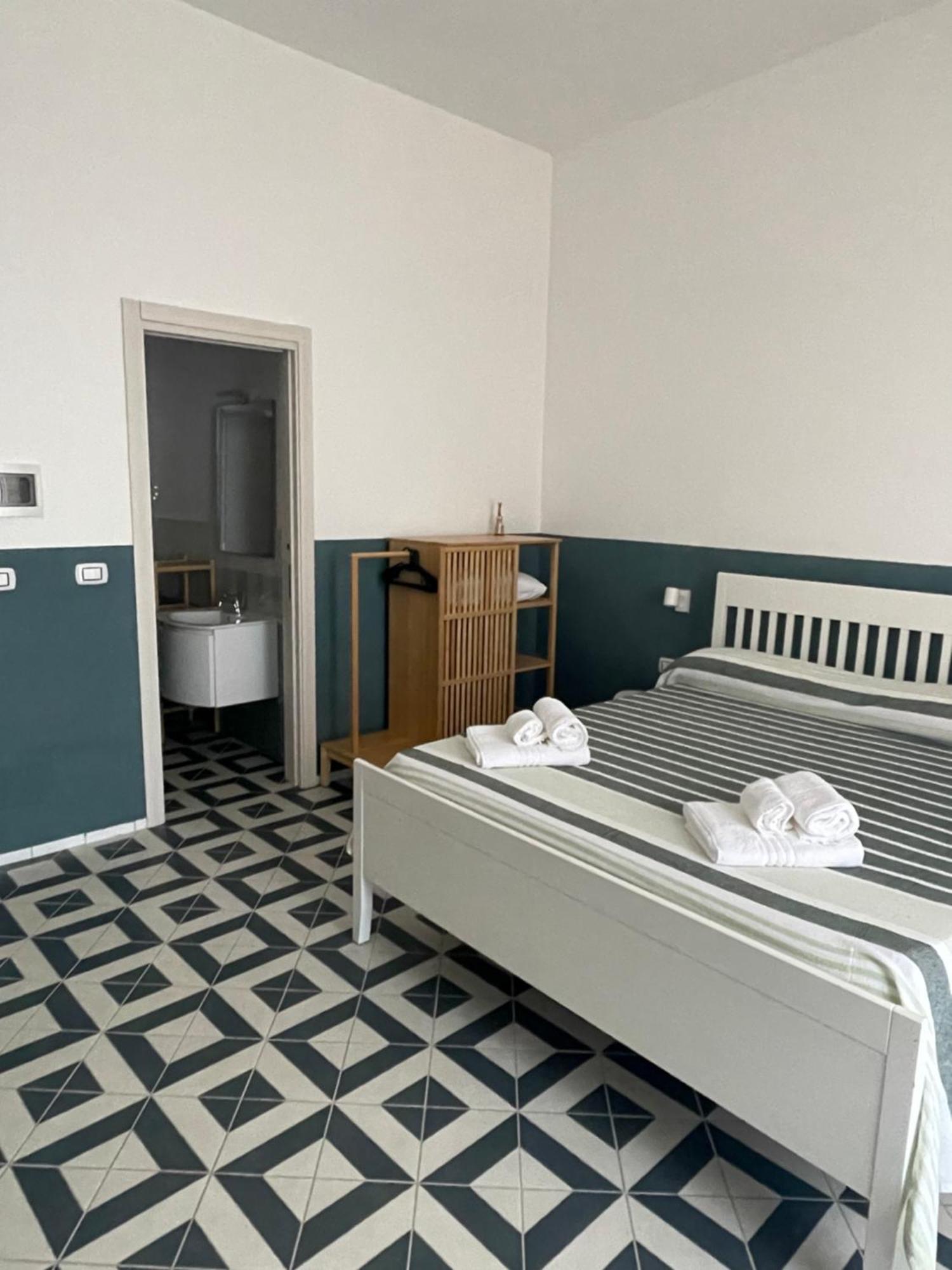 Donna Maria Hotel Sapri Buitenkant foto