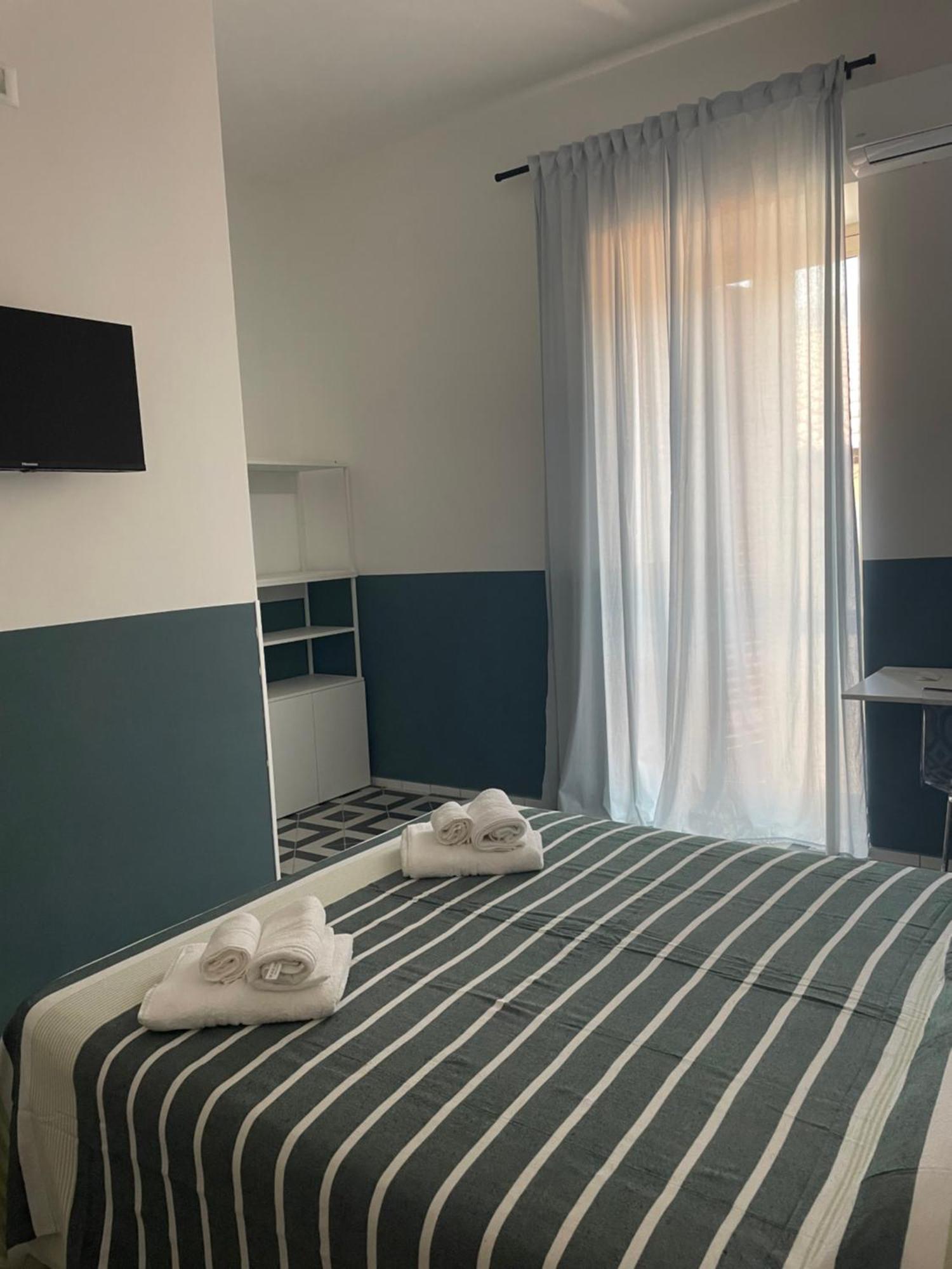 Donna Maria Hotel Sapri Buitenkant foto