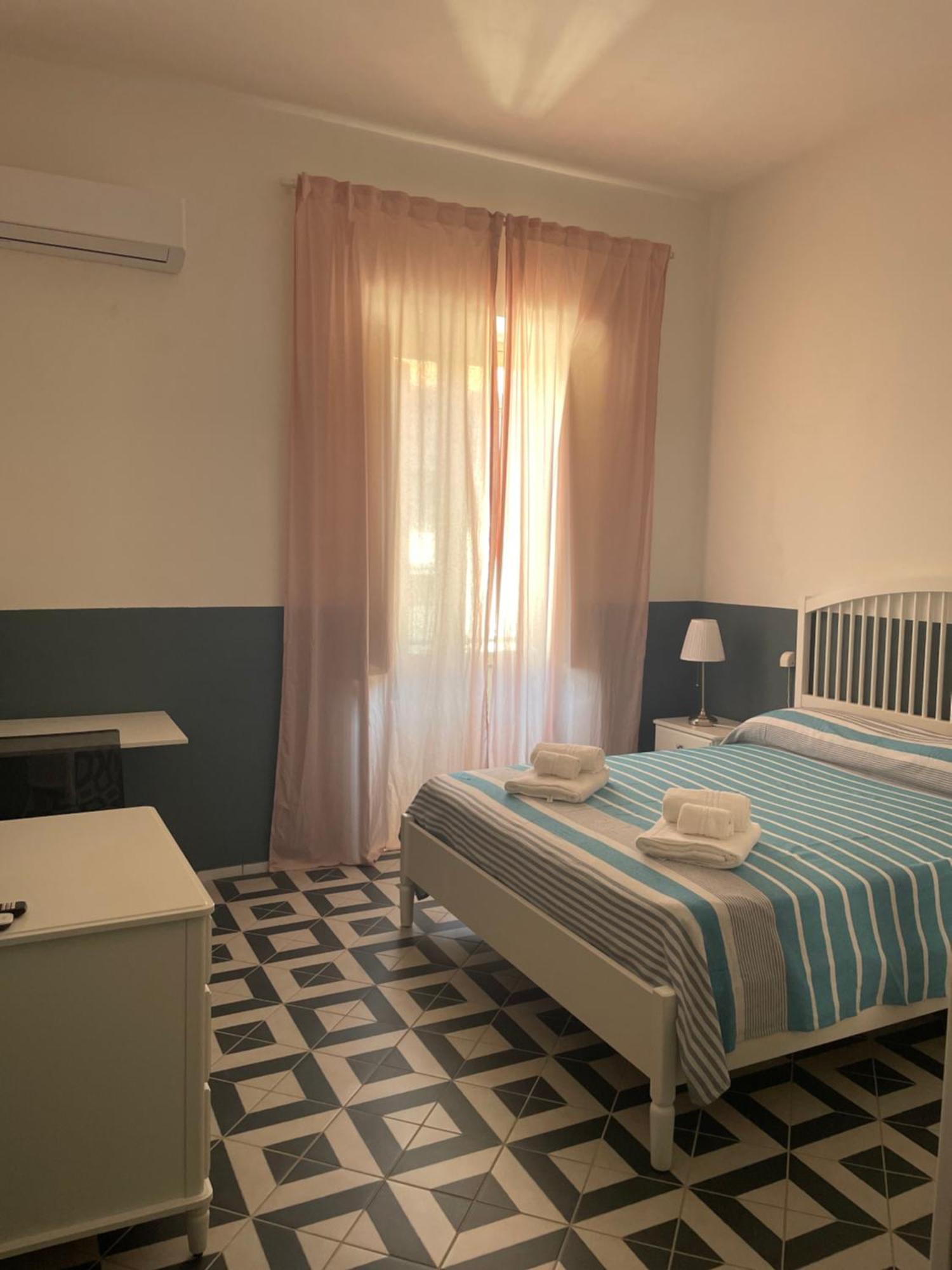 Donna Maria Hotel Sapri Buitenkant foto